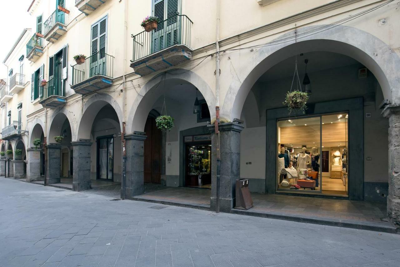 B&B Luxury Scacciaventi カーヴァ・デ・ティッレーニ エクステリア 写真